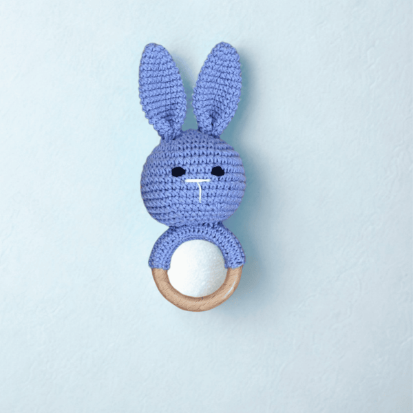 Berry Hop Rattle